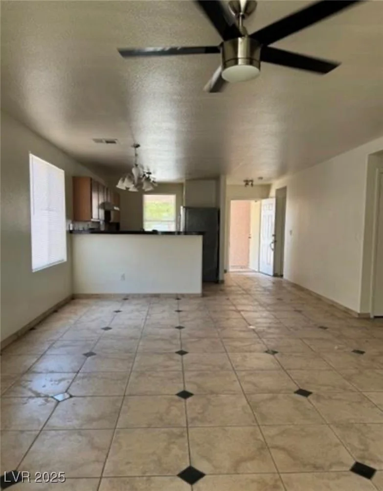 5523 Jose Leon, North Las Vegas, NV 89031