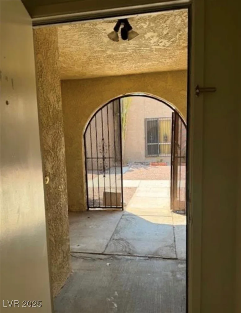 4217 Park, Las Vegas, NV 89110