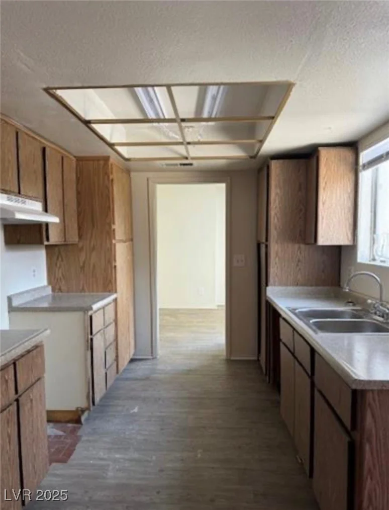4217 Park, Las Vegas, NV 89110