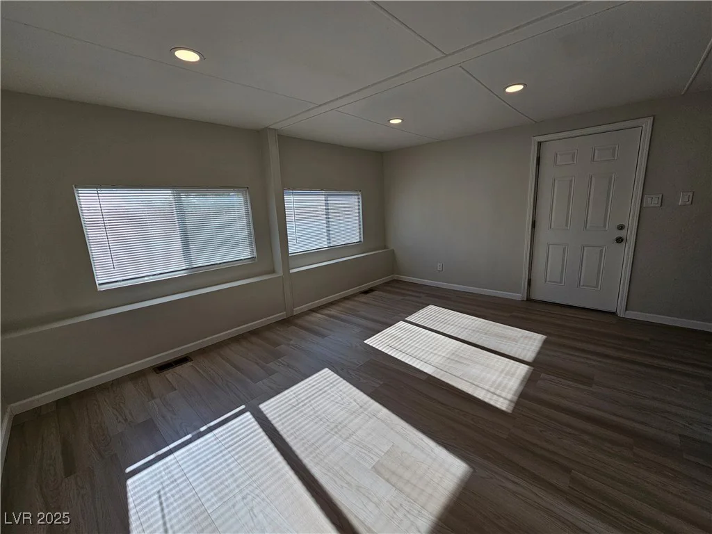 981 McMurray, Pahrump, NV 89060