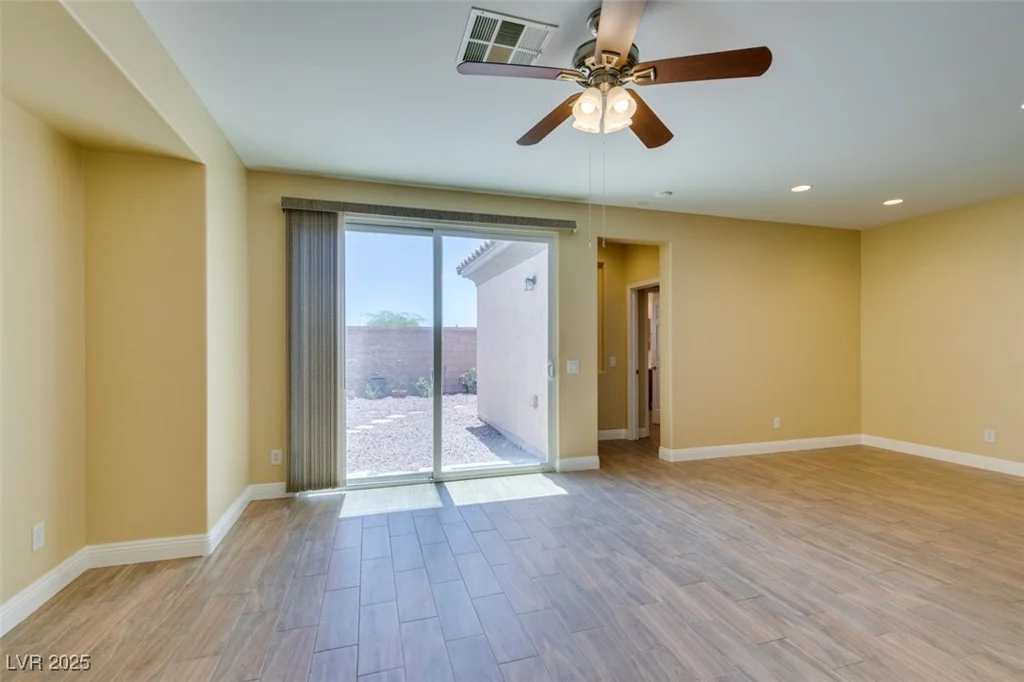 6909 Brier Creek, Las Vegas, NV 89131