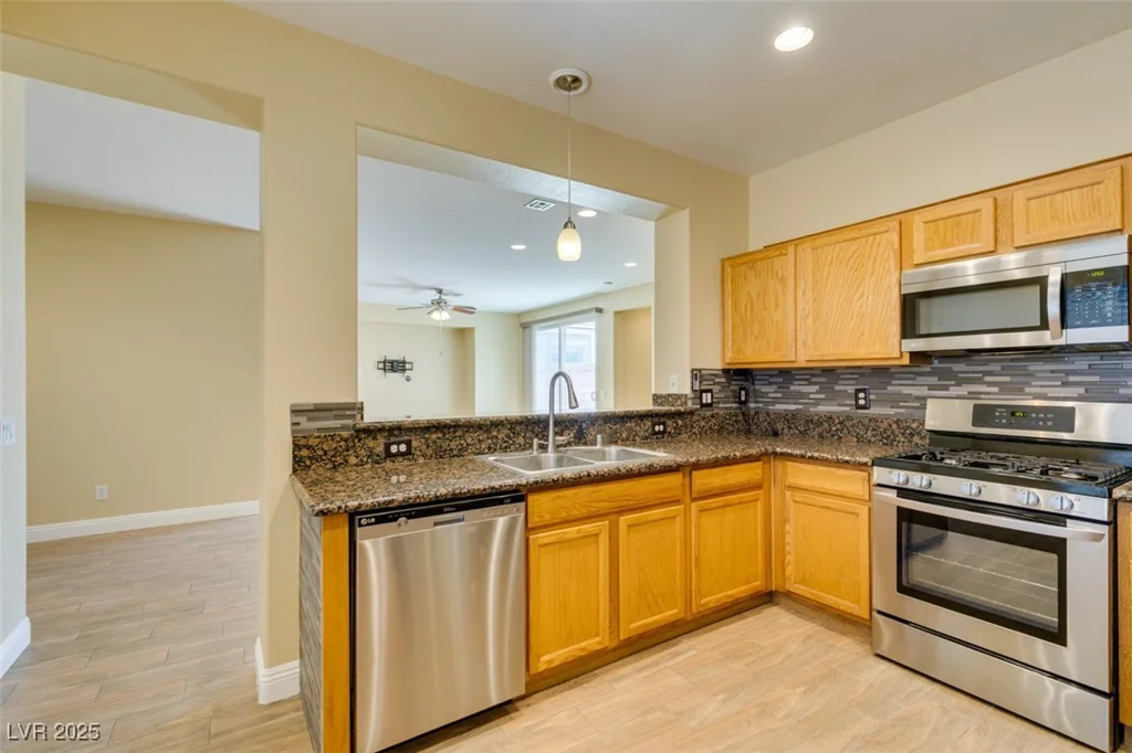 6909 Brier Creek, Las Vegas, NV 89131