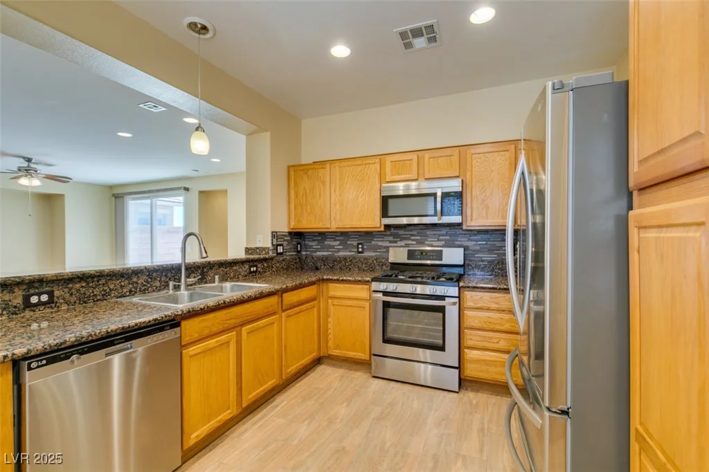 6909 Brier Creek, Las Vegas, NV 89131