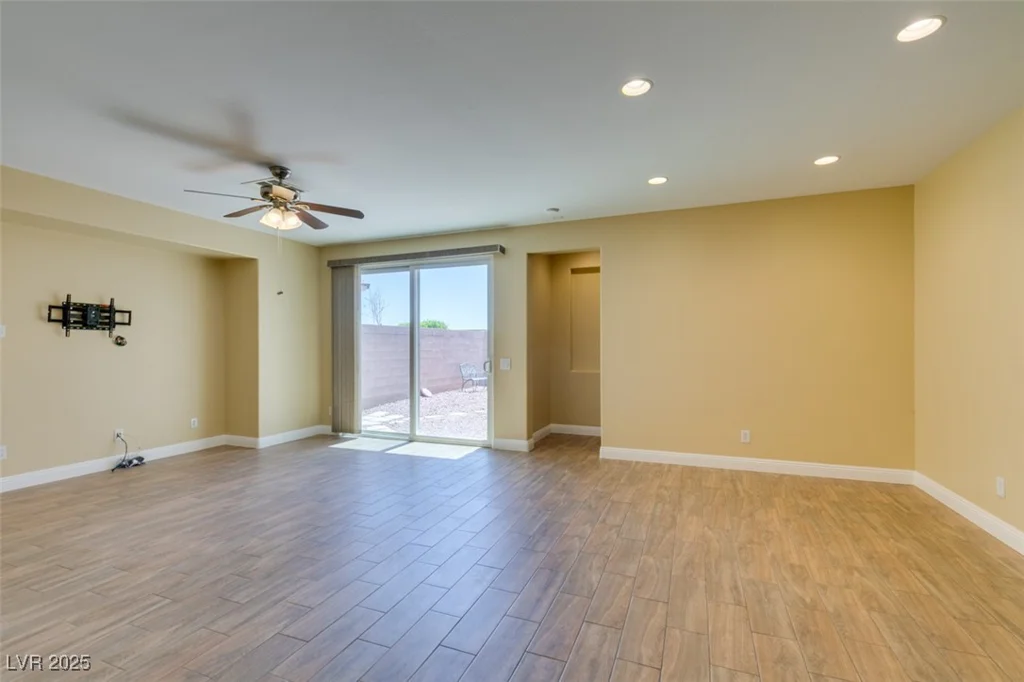 6909 Brier Creek, Las Vegas, NV 89131