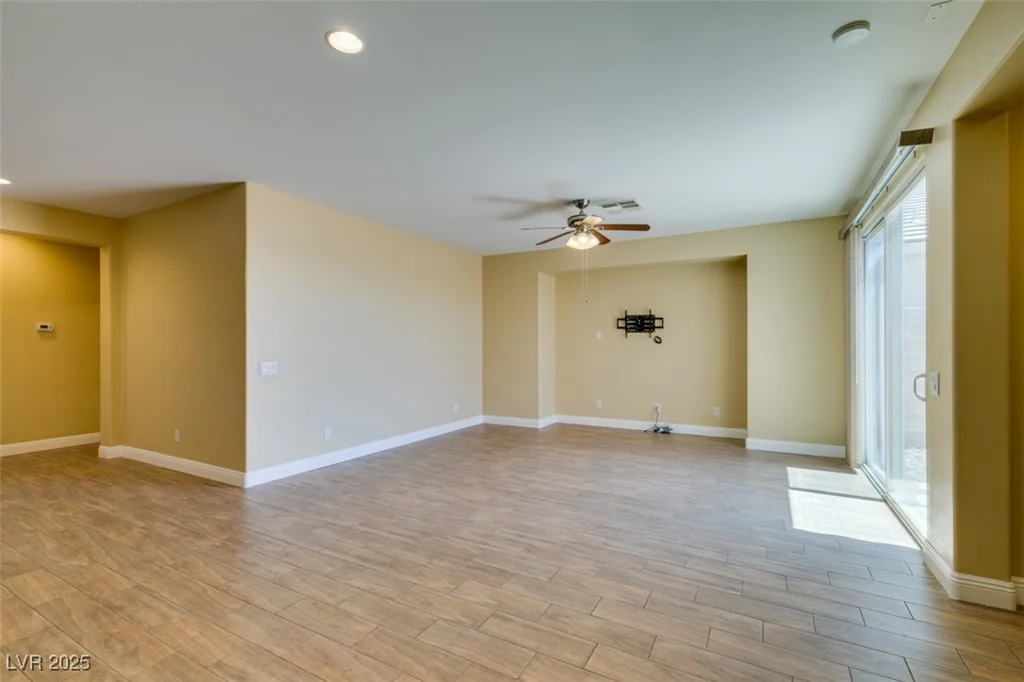 6909 Brier Creek, Las Vegas, NV 89131