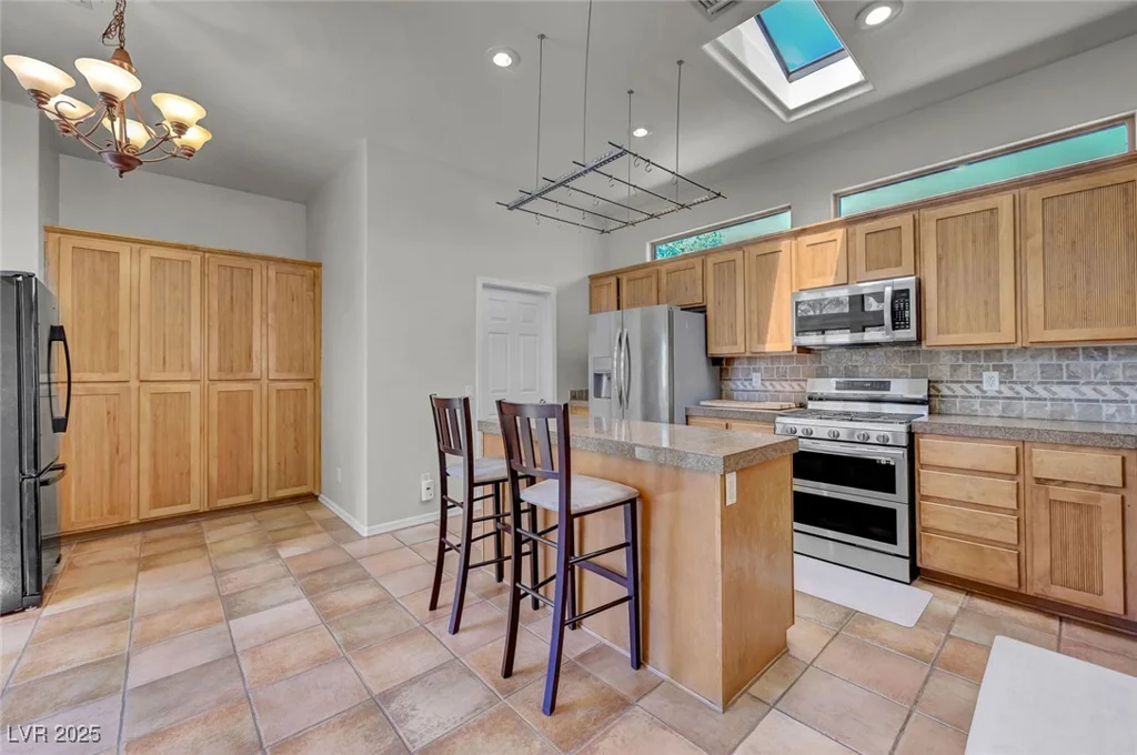 3 Kennesaw, Henderson, NV 89052