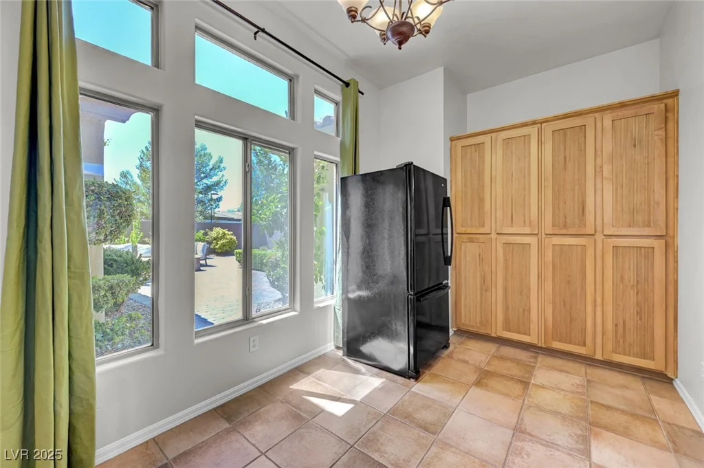 3 Kennesaw, Henderson, NV 89052
