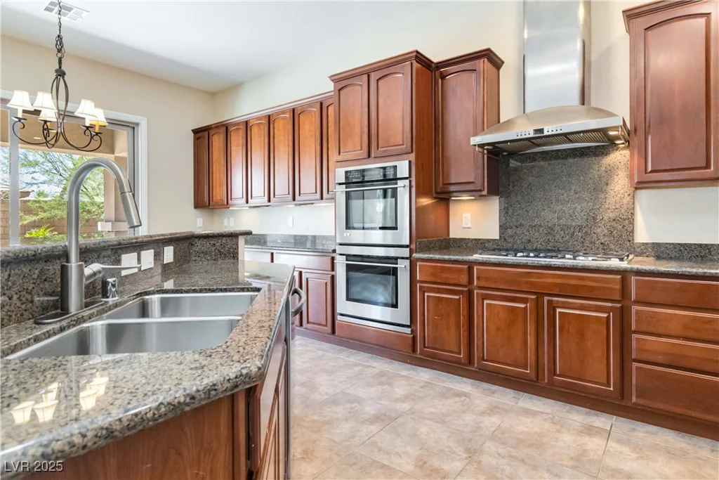 3513 Frigatebird, North Las Vegas, NV 89084