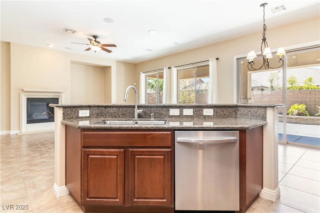 3513 Frigatebird, North Las Vegas, NV 89084