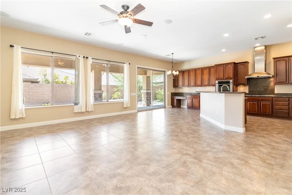 3513 Frigatebird, North Las Vegas, NV 89084