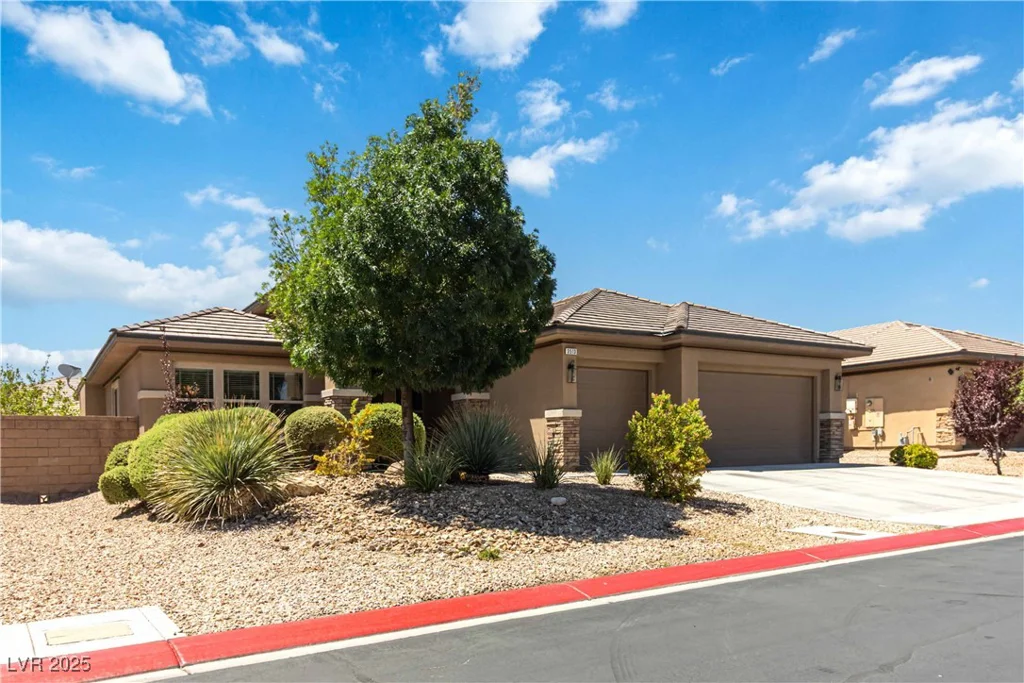 3513 Frigatebird, North Las Vegas, NV 89084