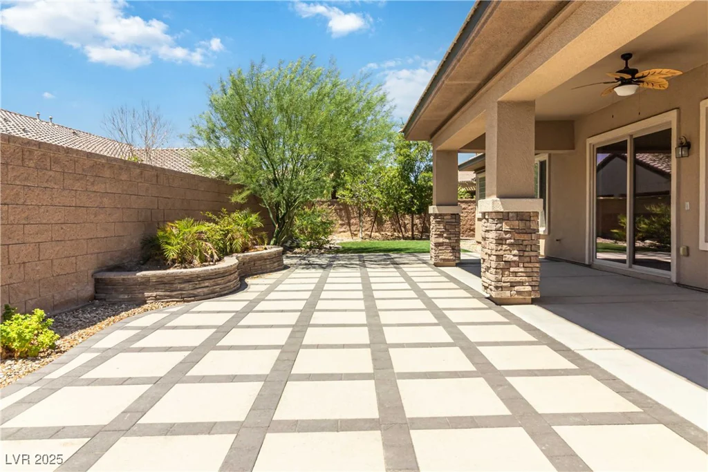 3513 Frigatebird, North Las Vegas, NV 89084