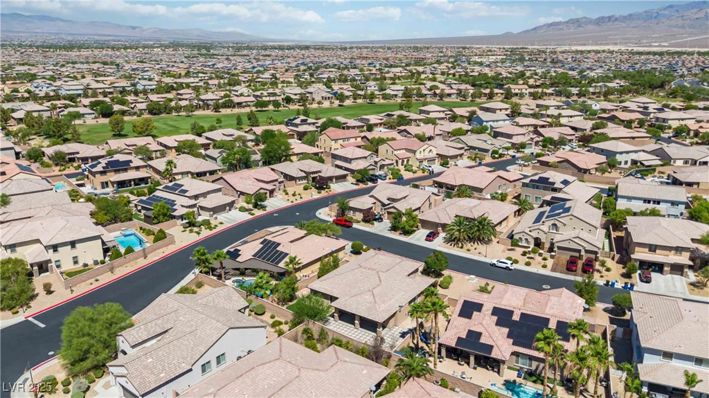 3513 Frigatebird, North Las Vegas, NV 89084
