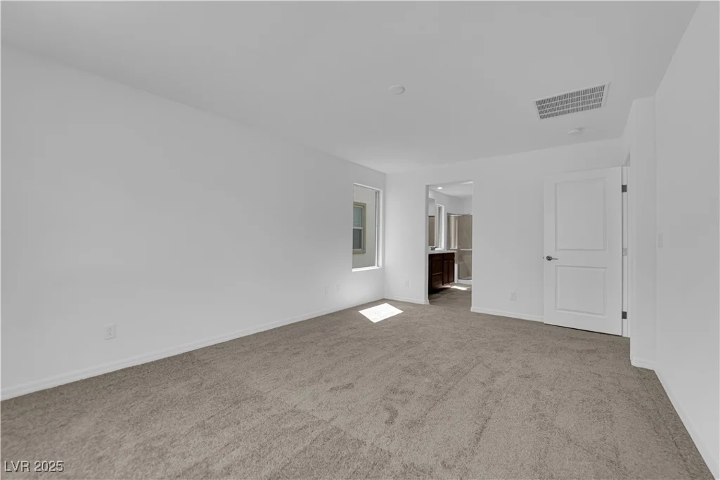 5822 Aurora Gale, Las Vegas, NV 89141