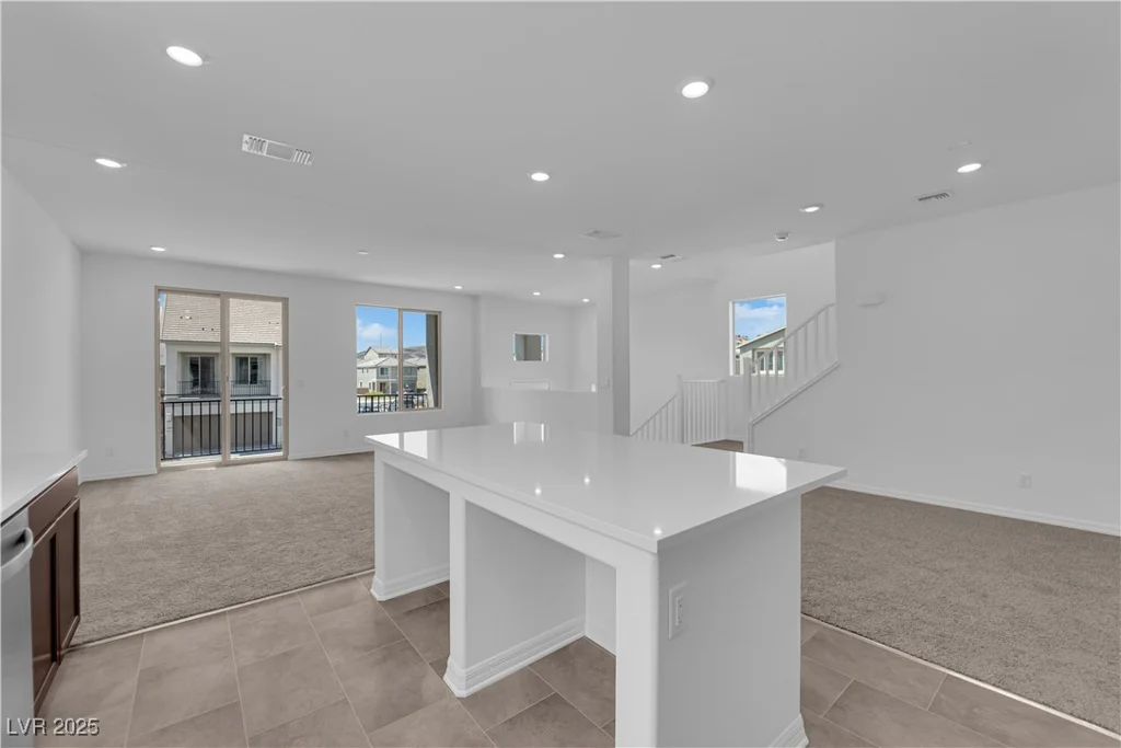 5822 Aurora Gale, Las Vegas, NV 89141