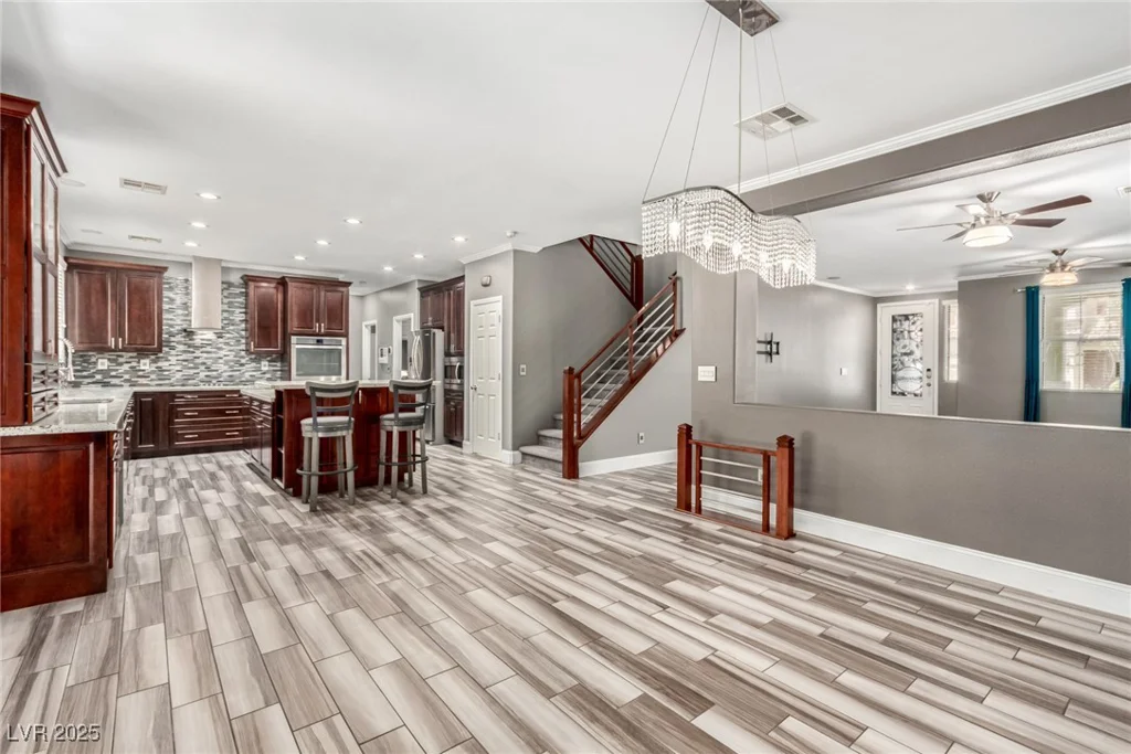 105 Staplehurst, Henderson, NV 89002
