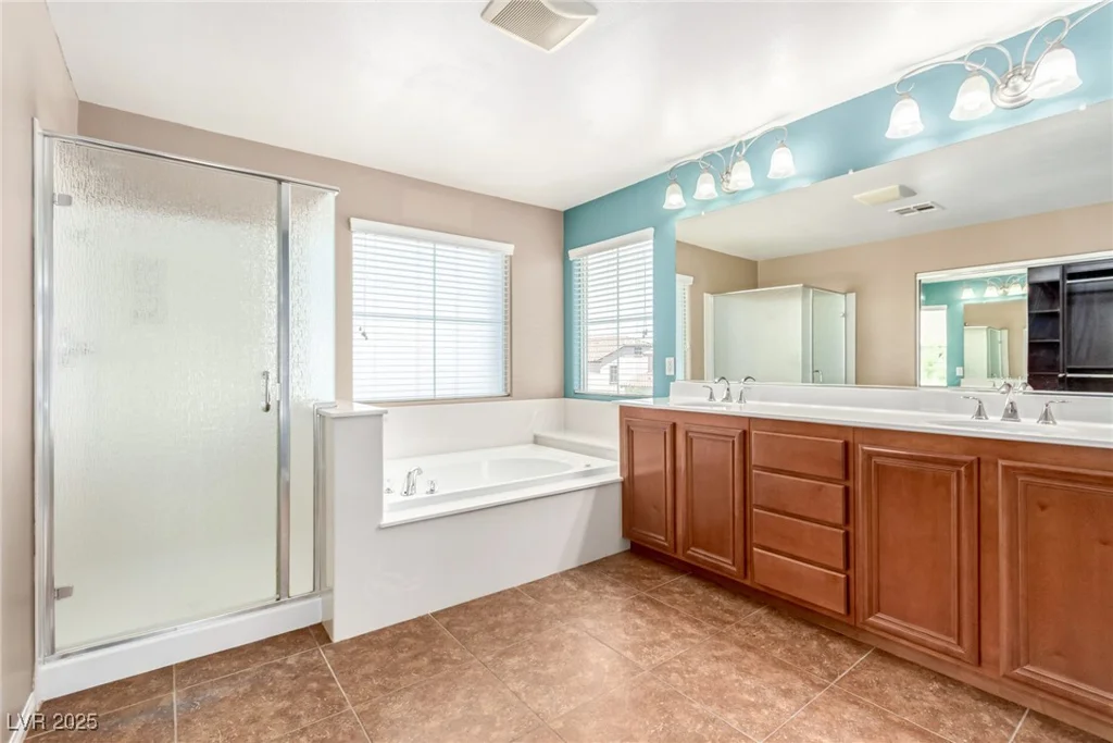 105 Staplehurst, Henderson, NV 89002