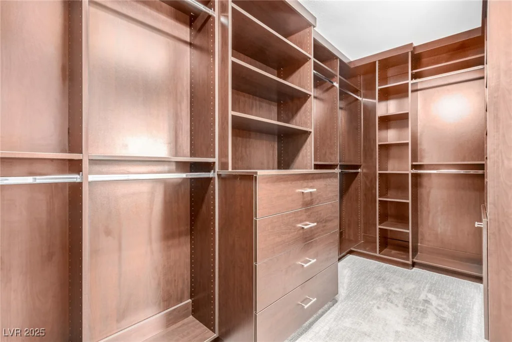 105 Staplehurst, Henderson, NV 89002