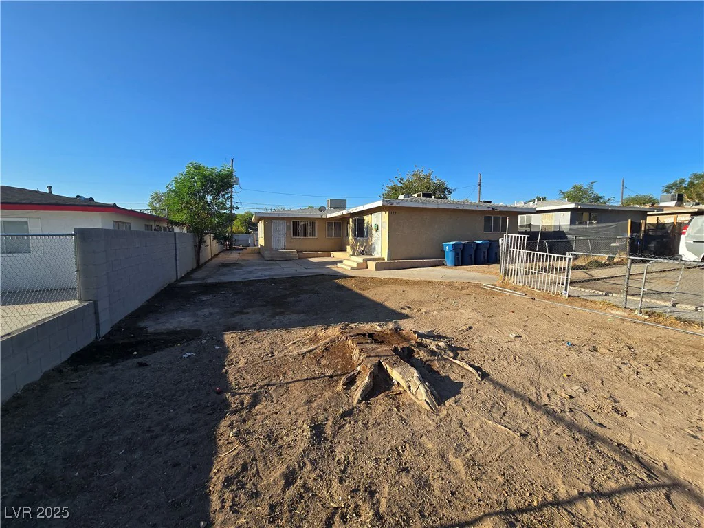 125 George, Las Vegas, NV 89106