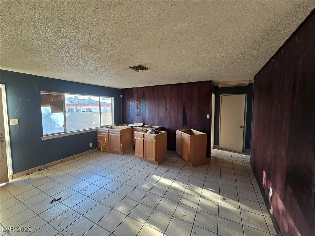 125 George, Las Vegas, NV 89106