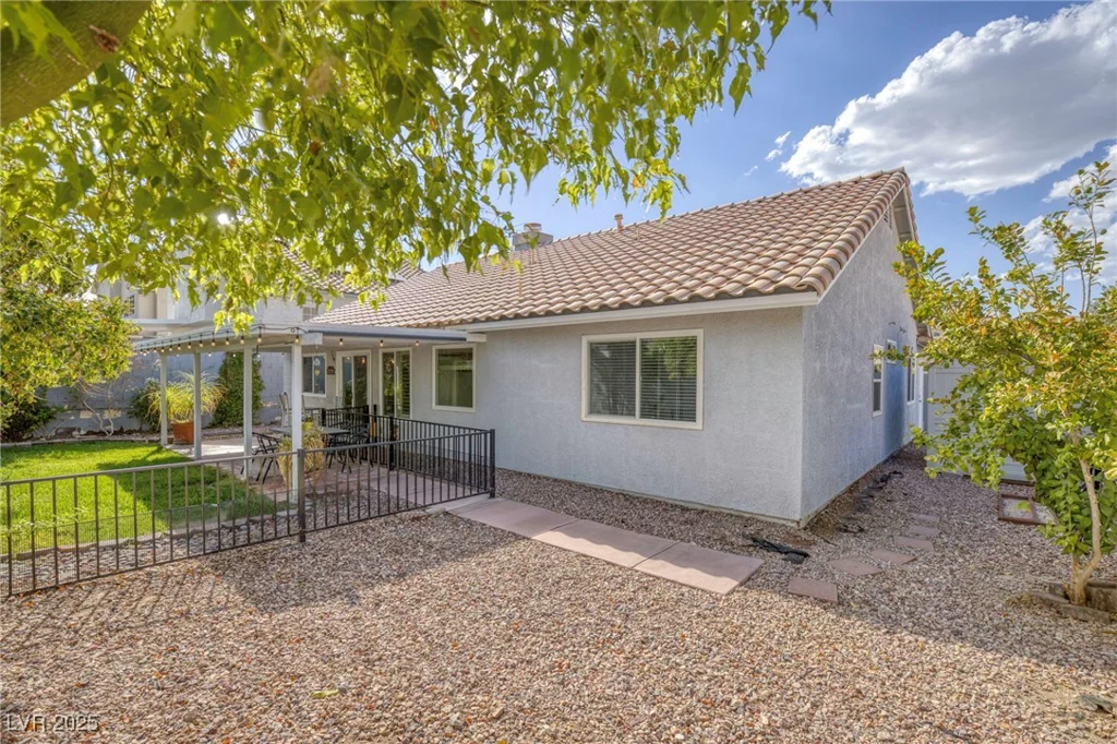 254 HELMSDALE, Henderson, NV 89014