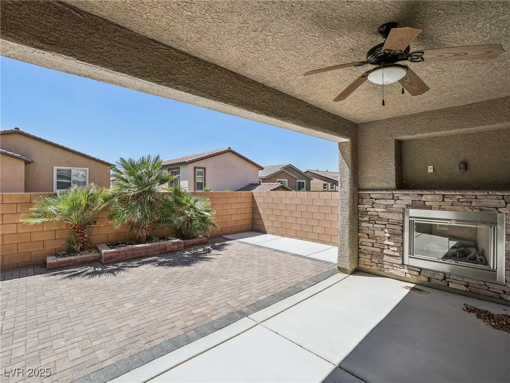 1015 Solana Crest, Henderson, NV 89052