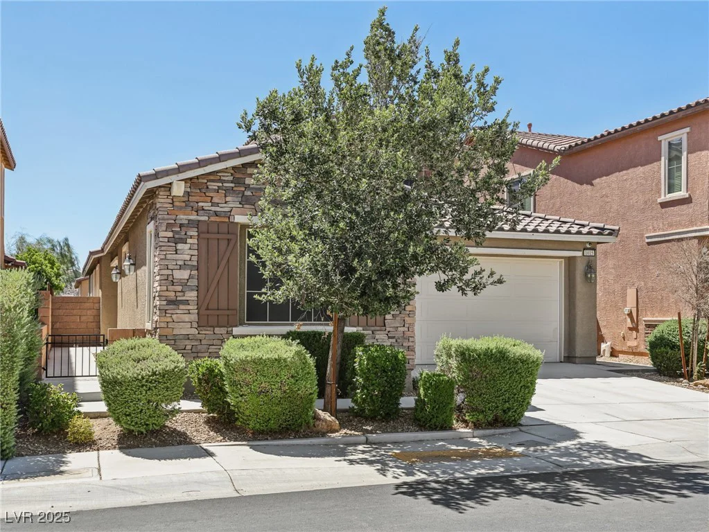 1015 Solana Crest, Henderson, NV 89052