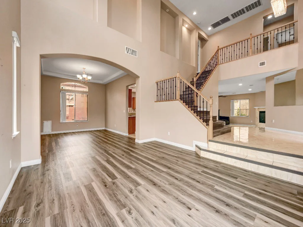 8267 Campbell Springs, Las Vegas, NV 89178