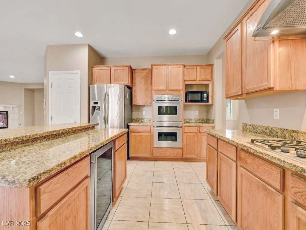 8267 Campbell Springs, Las Vegas, NV 89178