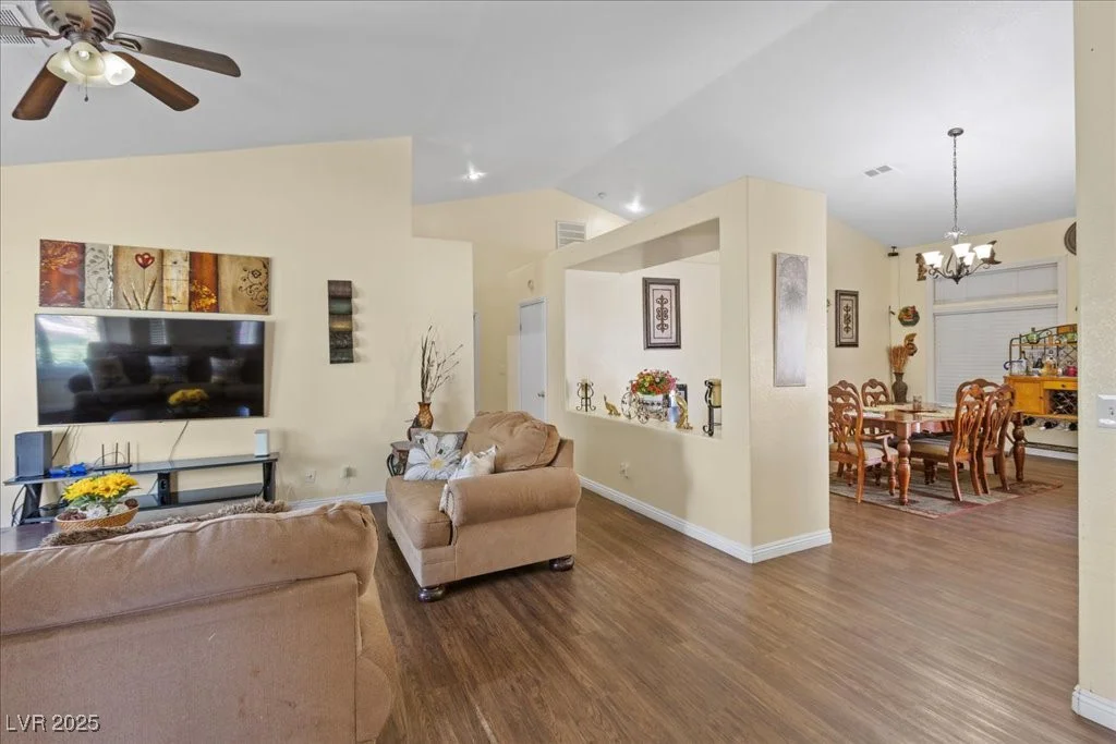 1139 Betty, Las Vegas, NV 89110