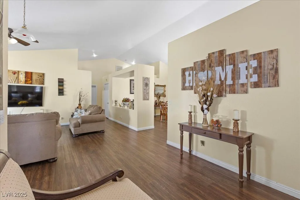 1139 Betty, Las Vegas, NV 89110