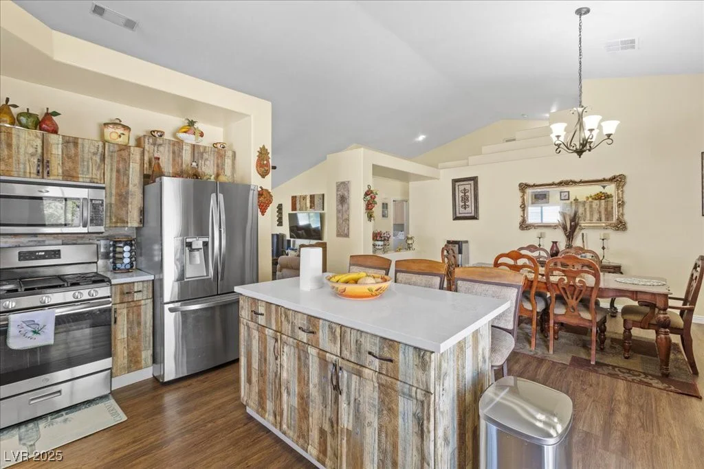 1139 Betty, Las Vegas, NV 89110