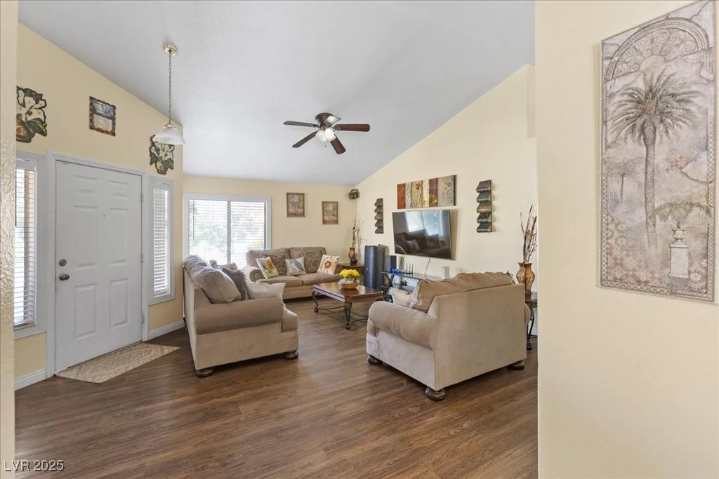 1139 Betty, Las Vegas, NV 89110