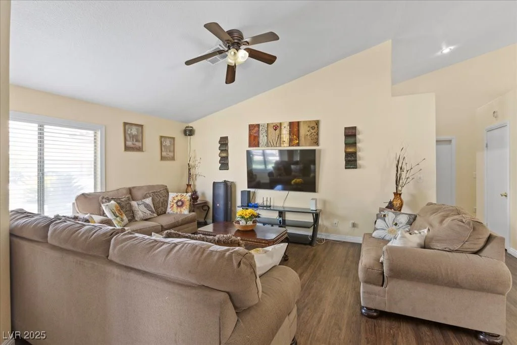 1139 Betty, Las Vegas, NV 89110