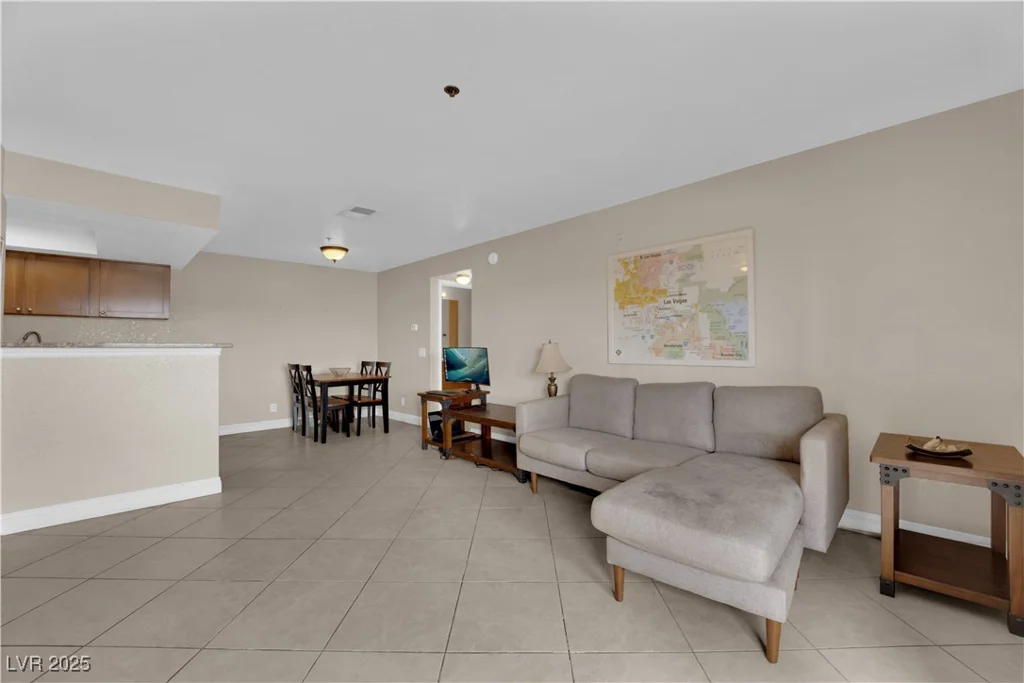 4200 Valley View, Las Vegas, NV 89103