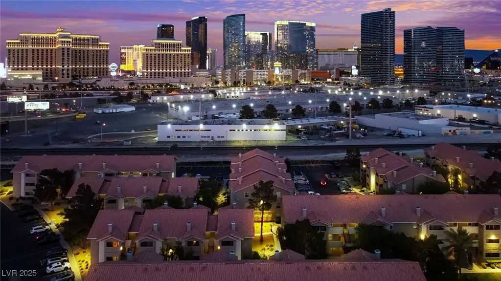 4200 Valley View, Las Vegas, NV 89103
