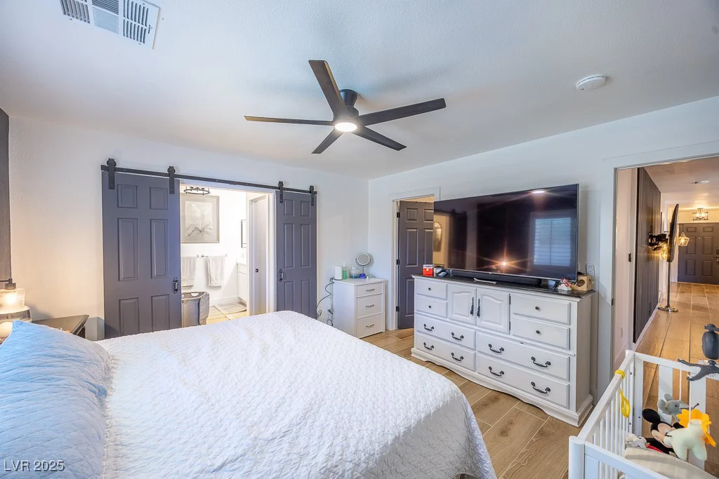 4829 River Splash, Las Vegas, NV 89131