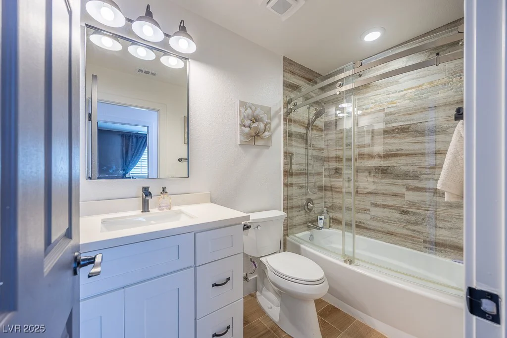 4829 River Splash, Las Vegas, NV 89131