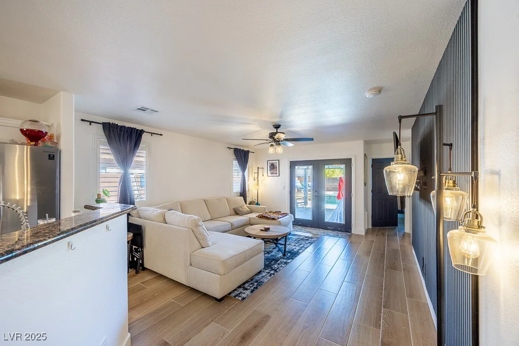 4829 River Splash, Las Vegas, NV 89131