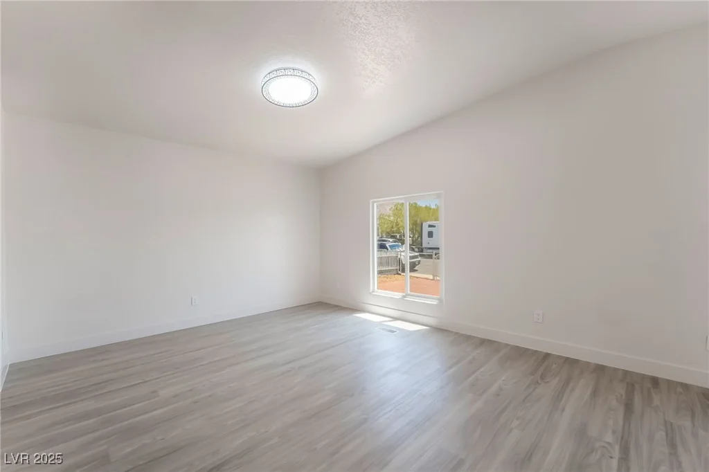 6214 Mount Rainier, Las Vegas, NV 89156