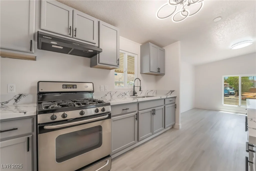 6214 Mount Rainier, Las Vegas, NV 89156