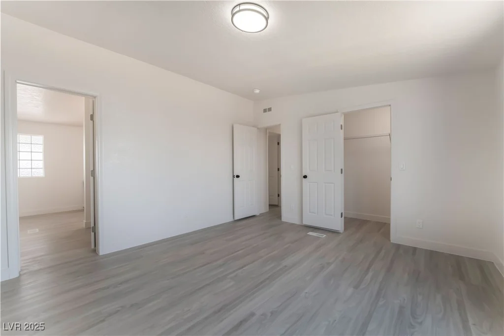 6214 Mount Rainier, Las Vegas, NV 89156