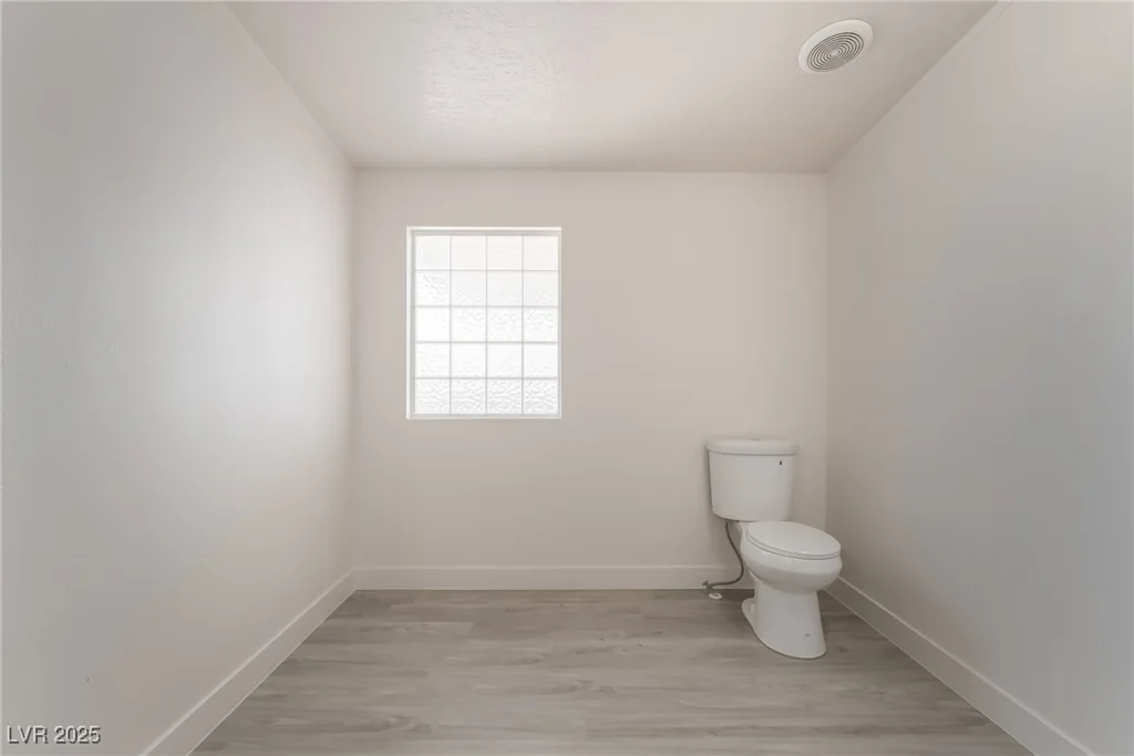 6214 Mount Rainier, Las Vegas, NV 89156