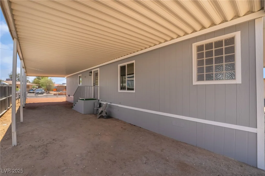 6214 Mount Rainier, Las Vegas, NV 89156
