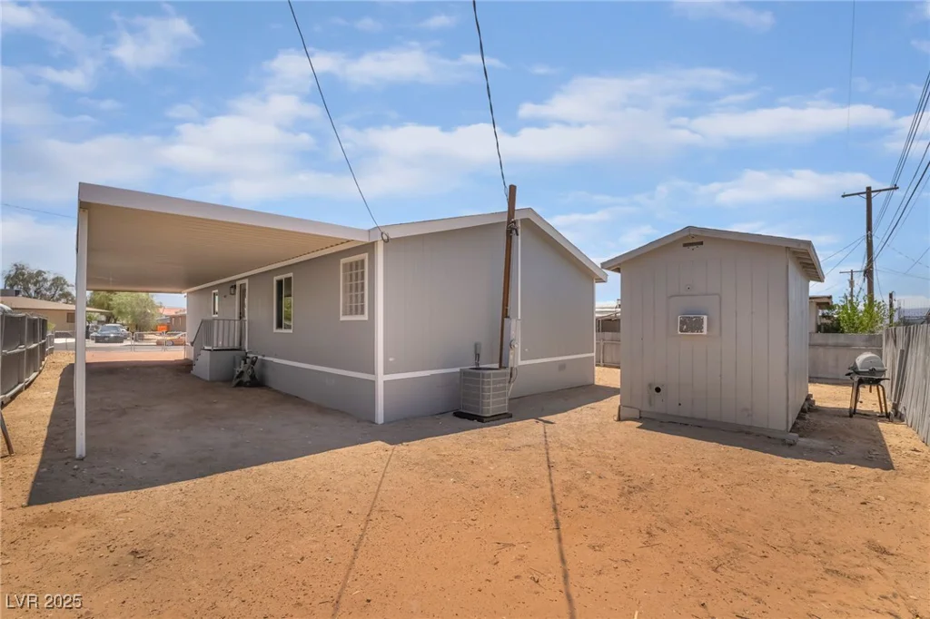 6214 Mount Rainier, Las Vegas, NV 89156