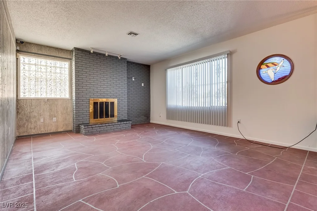1238 Campbell, Las Vegas, NV 89102