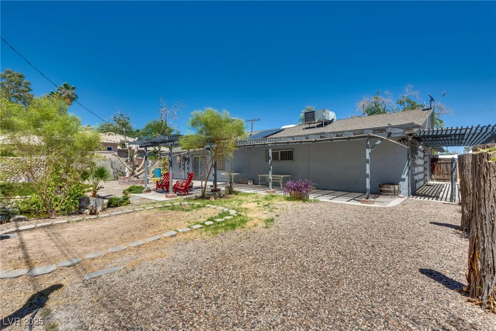 1238 Campbell, Las Vegas, NV 89102