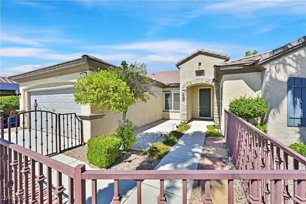 2258 Valley Falls, Henderson, NV 89052