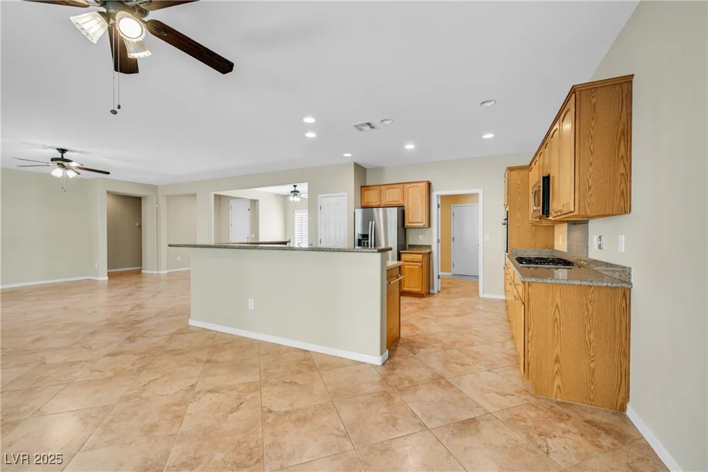 2258 Valley Falls, Henderson, NV 89052