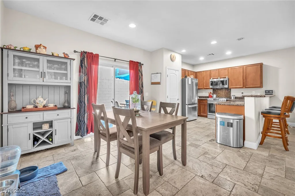 10556 Bandera Mountain, Las Vegas, NV 89166